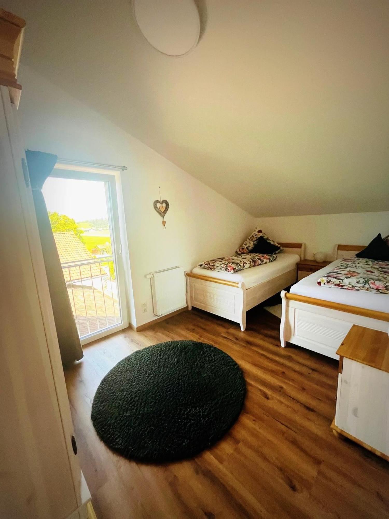 הלבלך 23 Neu Erbaute Ferienwohnung Mit Schloss- Und Panoramablick מראה חיצוני תמונה